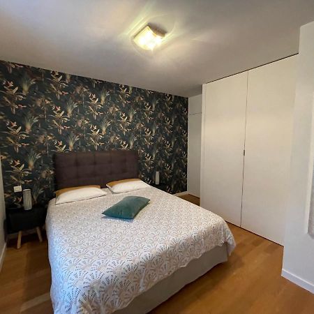 Chez Cathy Et Leo Bed & Breakfast Dinan Bagian luar foto
