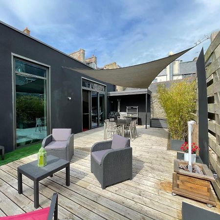 Chez Cathy Et Leo Bed & Breakfast Dinan Bagian luar foto