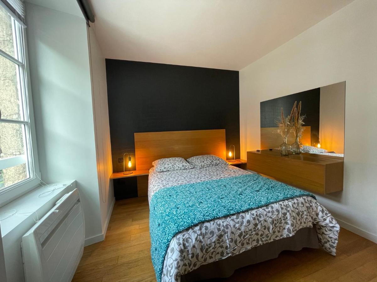 Chez Cathy Et Leo Bed & Breakfast Dinan Bagian luar foto